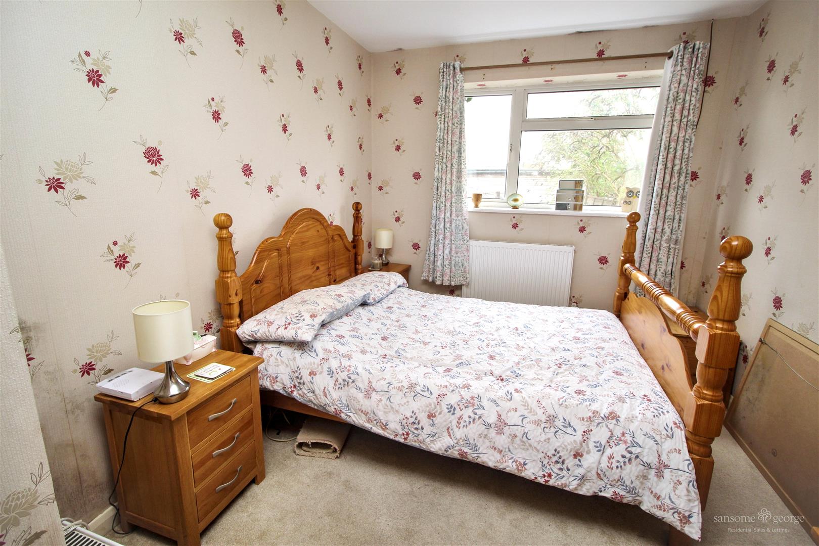 Colyton Way, Purley On Thames, Reading